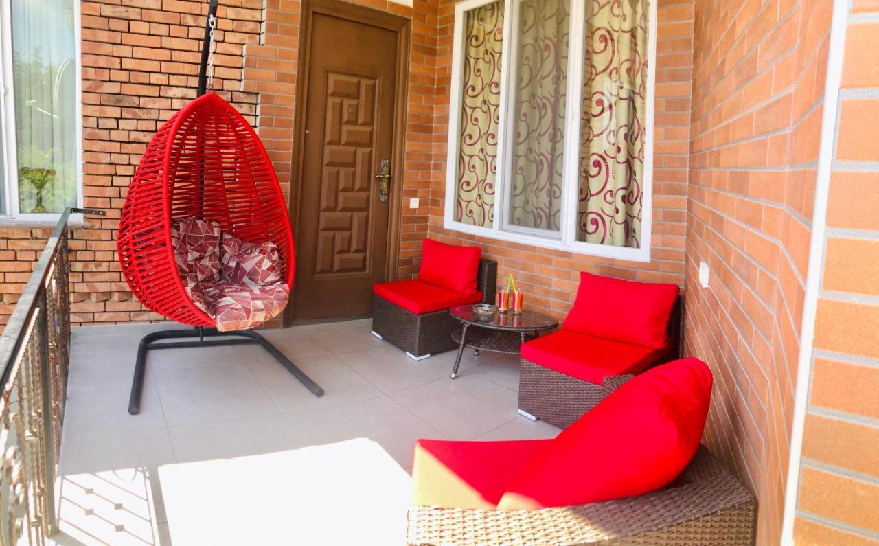 Doors Otel Kutaisi Dış mekan fotoğraf