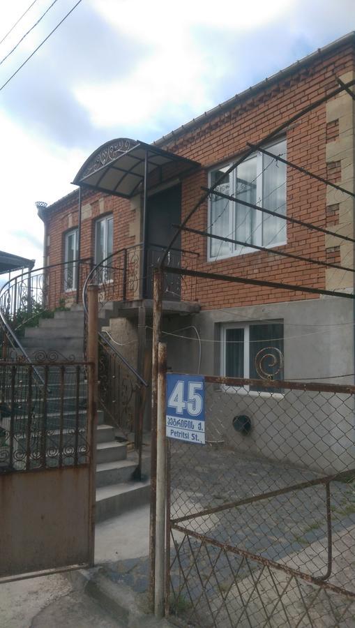 Doors Otel Kutaisi Dış mekan fotoğraf
